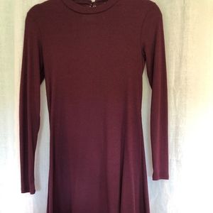 Maroon long sleeve dress